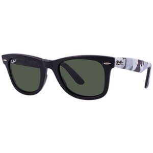 Ray Ban | Polarized Camo Wayfarer